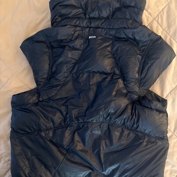 RLX Ralph Lauren Women's XS Blue Full Zip Cropped Vest , Zip Pockets - Picture 5 of 10